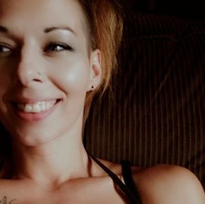 Meet your Posher, Julianna